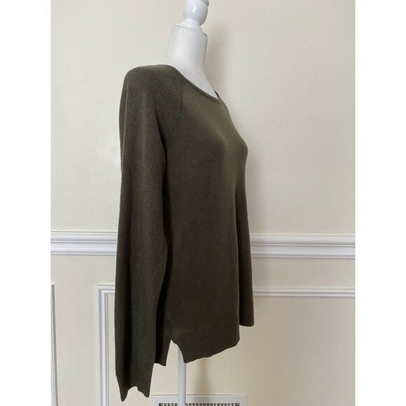 Sweet Romeo Loren Green Crew Neck Raglan Sleeve Pullover Sweater size M - Picture 3 of 5